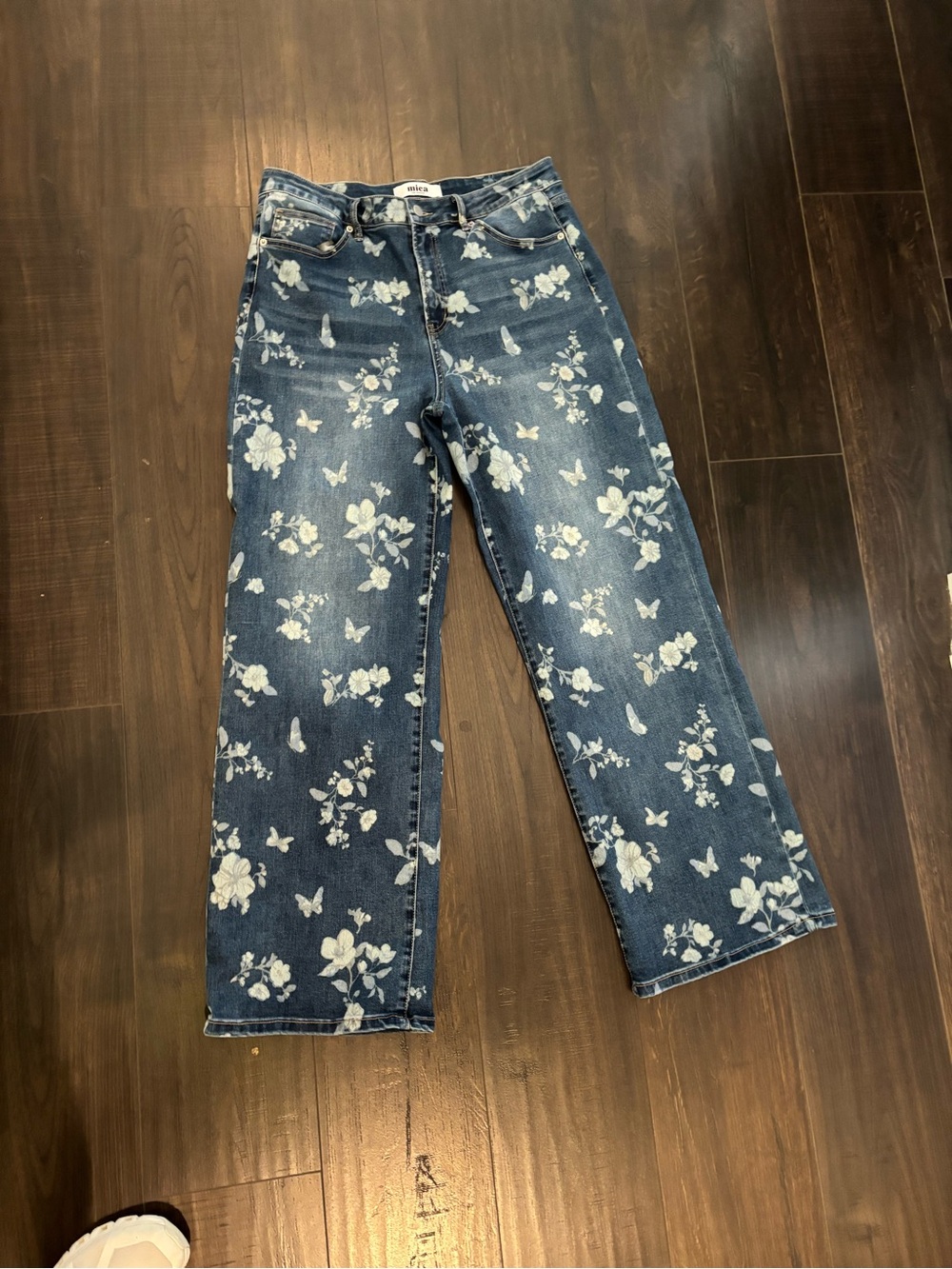 Mica Floral Wide-Leg Jeans in Denim Blue